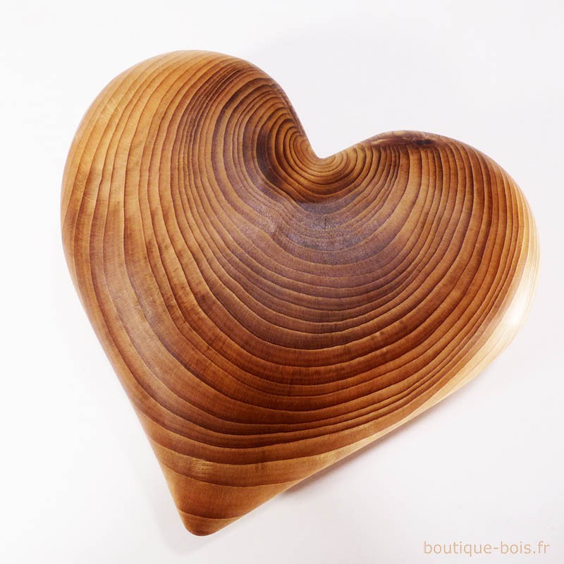 Cœur en bois sculpté, noces de cèdre